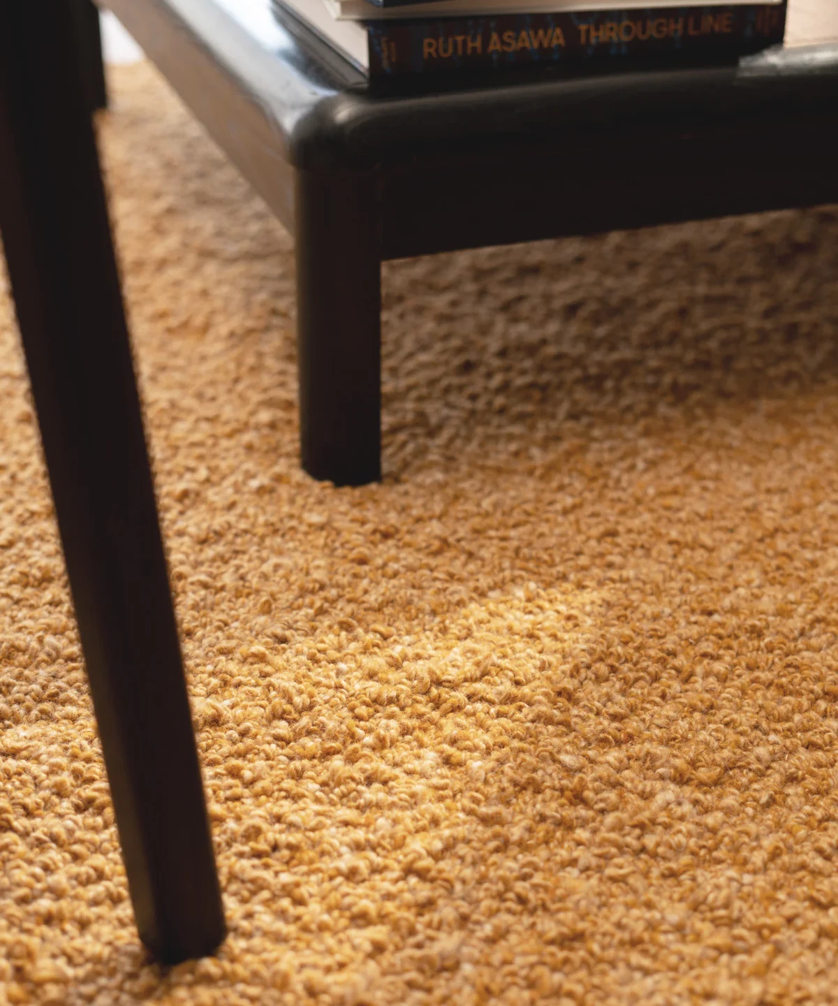 Gebochelde Rug Bouclé Rug